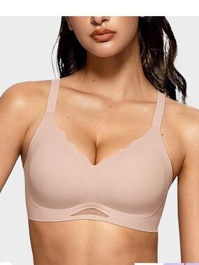 NWT Shecurve Seamless Soft Comfort Wireless Mesh Bra